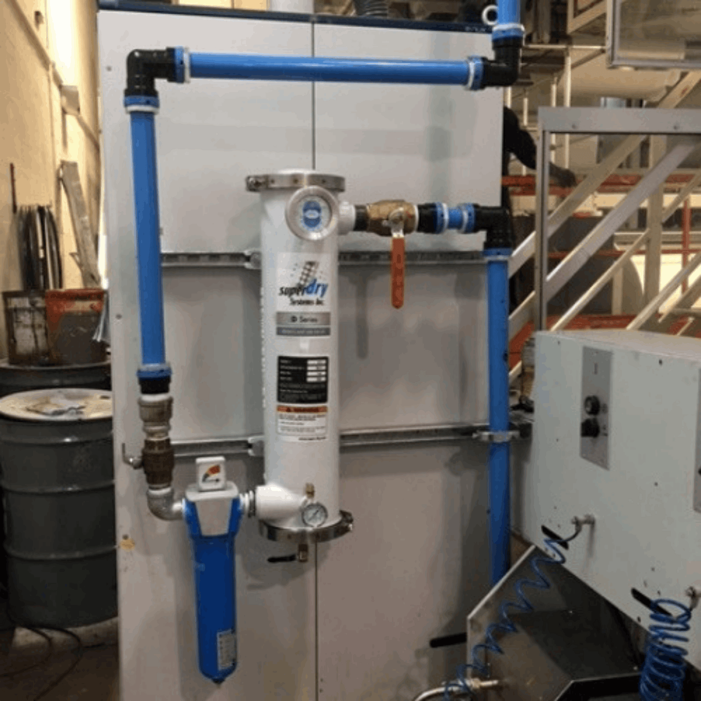 280-140: D4 - Single-tower desiccant compressed air dryer, aluminum housing, with activated alumina desiccant